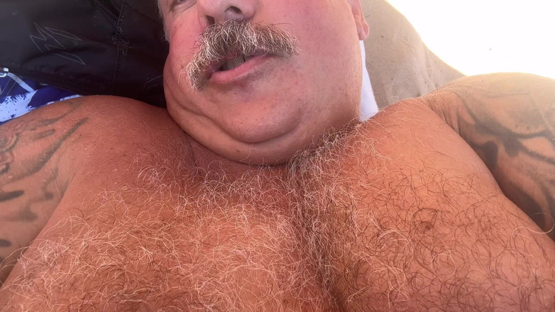 Hand-Free-Daddy-Chub: Hunky Emerytowany Trener Bardzo Męski Z Dużym Grubym Kutasem