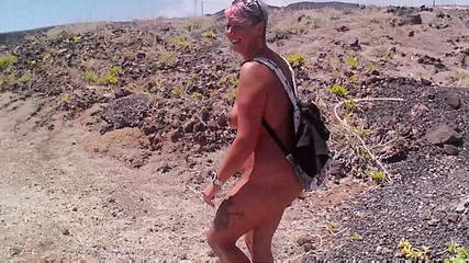 bekycarril: Pompino all'aperto alla fine di un escursionismo nudo e pipì