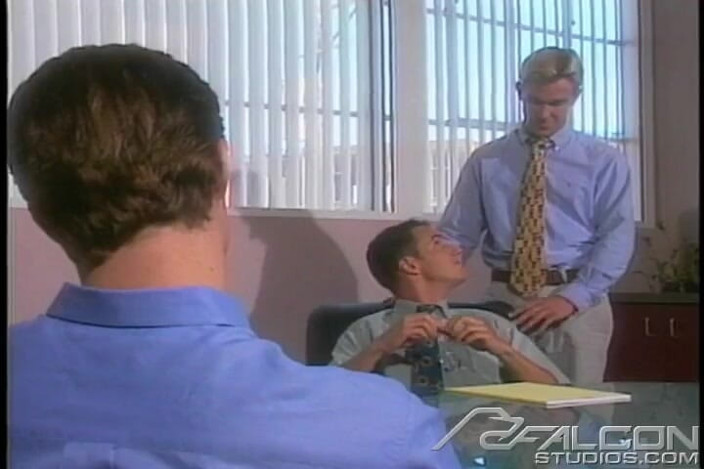 Falcon Studios: Rood alarm
