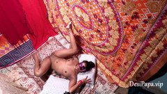 Desi Papa: Indiana nuda allarga le gambe per del sesso bollente