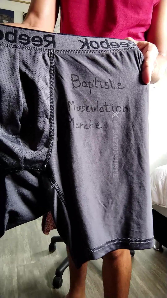 baptiste_petit: Ćwiczyć w bokserach