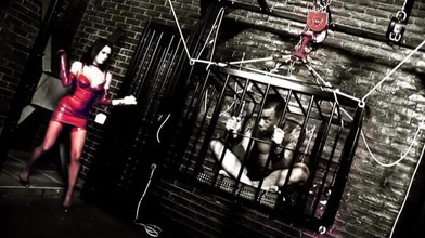 Darkko: Asiático cara fode peituda garota