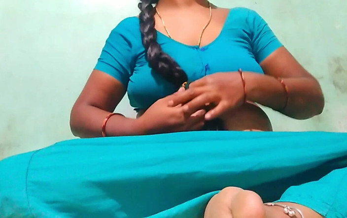 Vaishnavi vaishu: Indyjska ciocia - film porno, w którym nie może kontrolować swoich...