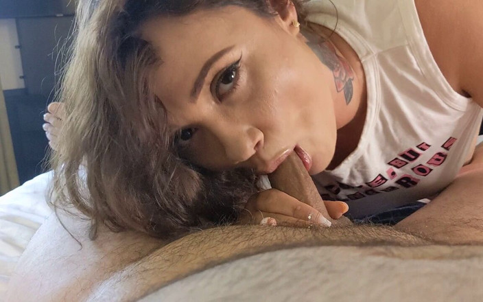 voyeurpervert: Rollii's Motel Visit