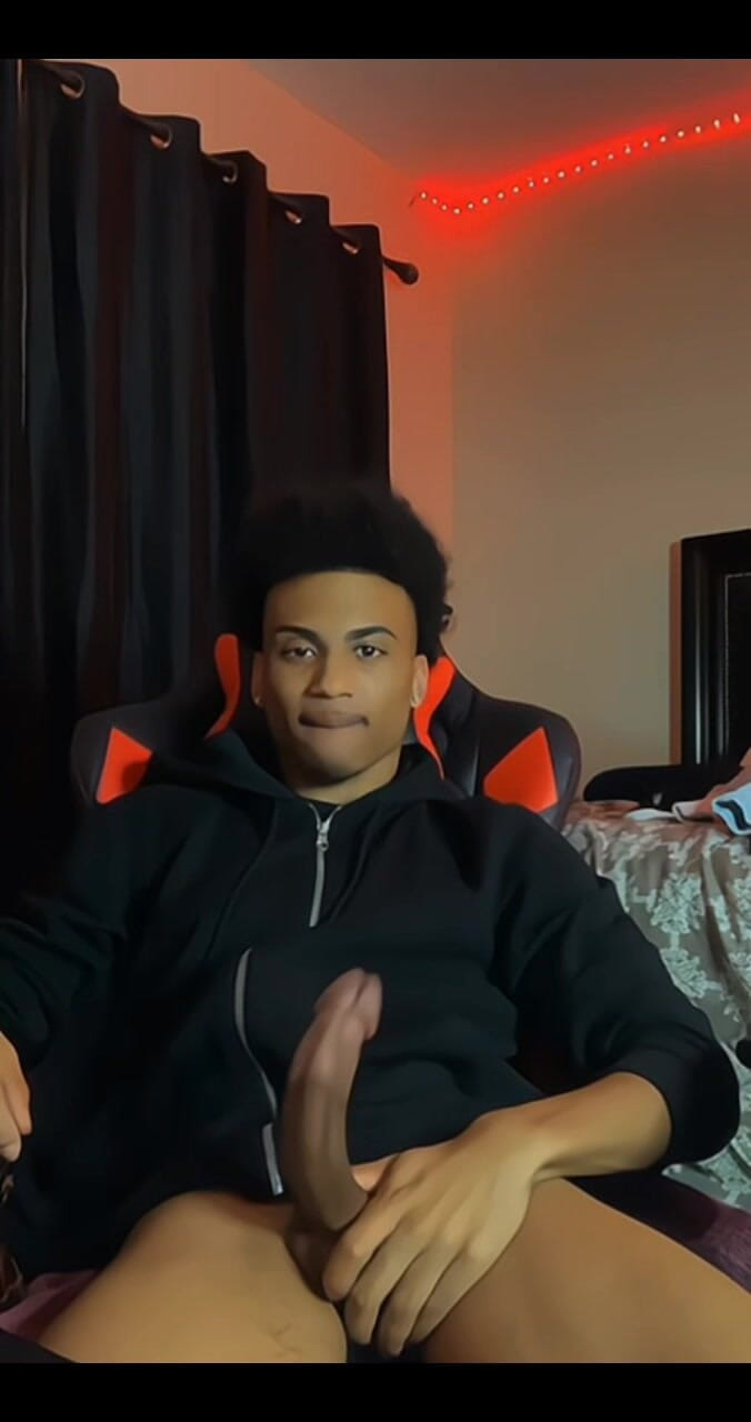 DamagedUnity9: Ejaculare noaptea târziu