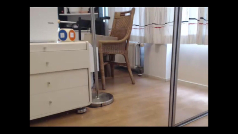 Siswet: 骑乘我的假阳具对抗莫罗