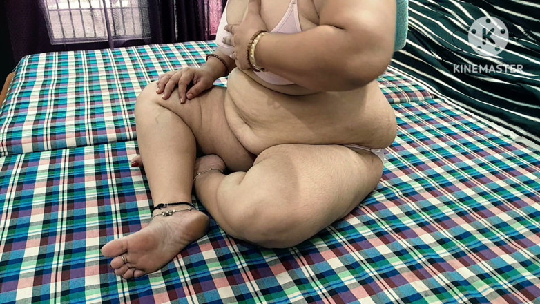 Salmaan001: Indian Village Bhabhi Hard Fuck in Hindi Audio