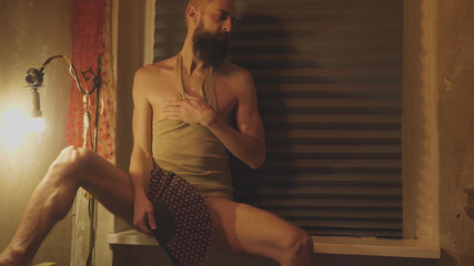 Jerking studs: The secret hand