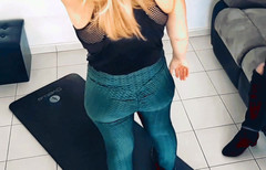 Nady-So: Zahřívám svou Sissy, saje ji hluboko a ona mě ošuká