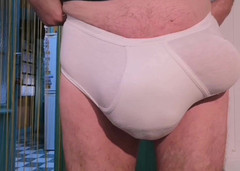 Monster_Meat_: Tajná místa, denní spodní prádlo