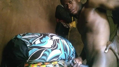 Bangcum8: आदमी के लंड पर बहुत तंग