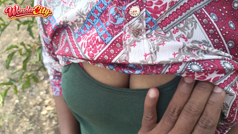 Magilmathi: Romantik panas luar Tamil