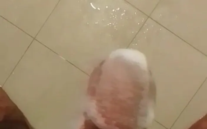 Superxbee: Super juicy cock