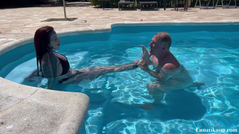 Mistress Lunatika: Foot Fetish