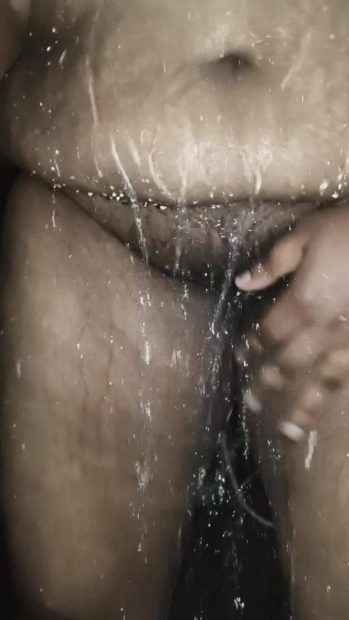 SneakyManner48: Soția mea vitregă făcând baie videoclipuri nud am această șansă după 4...