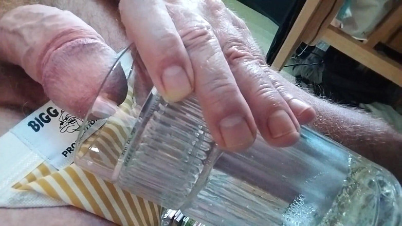 Hairyartist: 丹尼尔成为我的玩具 3