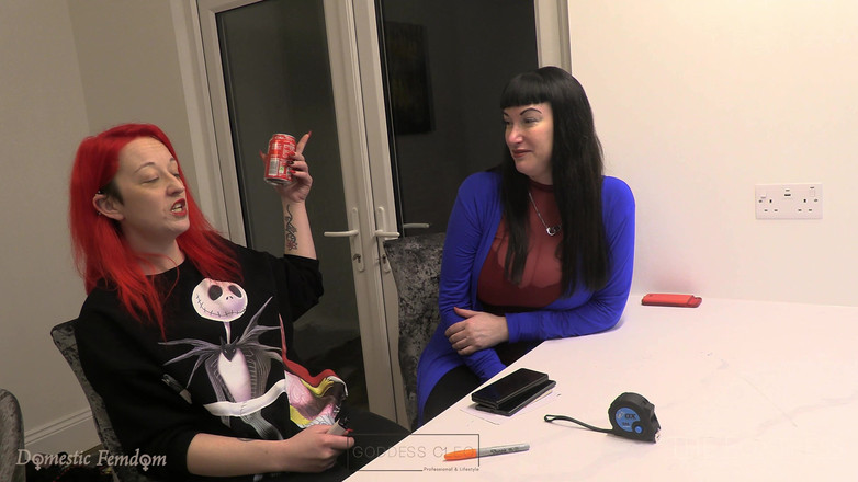 Domestic femdom: L'intervista al cazzo