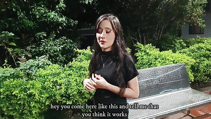 Emma vict: 可爱的拉丁女郎给了一个美味的口交，饥渴的anttonello离开她的阴户滴着牛奶 - 西班牙语色情