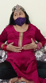 คุณนายสาว Punjabi ปากีสถานสวยน้ำแตกกับดิลโด้