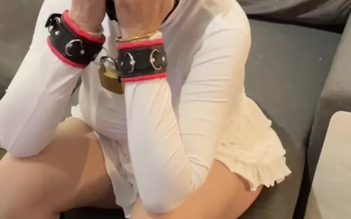 Lady Oups: Bound and Gagged