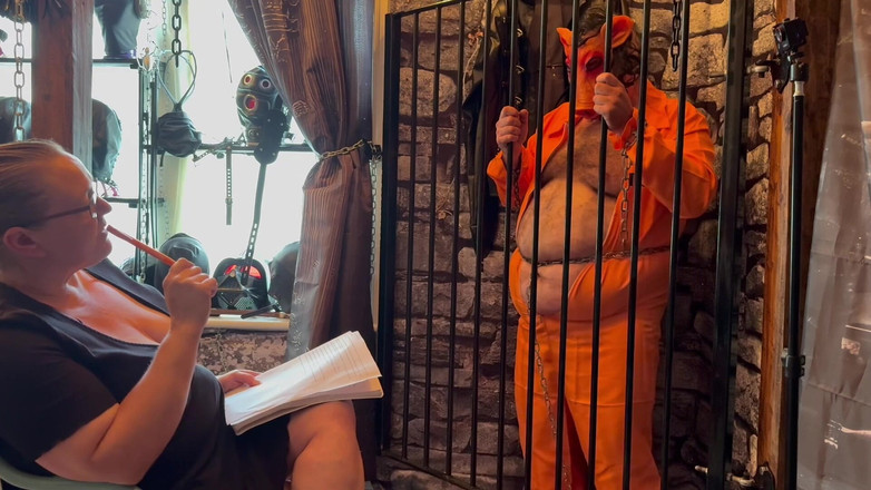 Aaexperiencesltd: L'intervista di mr Swine al cazzo di domina satana