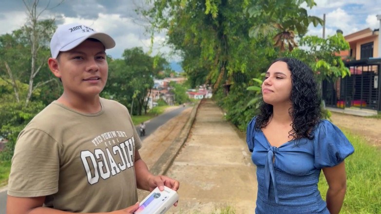 MeGanSxx: 3 Latina panas melakukan hubungan seks dengan orang yang tidak...