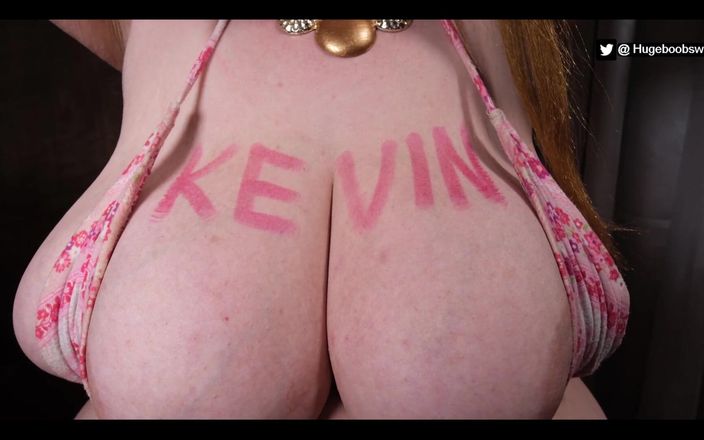 hugeboobswife: Ciao tesoro, complimenti! Ecco il tuo video personalizzato "scrivere il tuo...