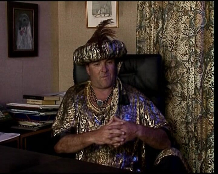 Deutsche Damen: Urmărește această gagică germană penetrată dublu în sex în trei