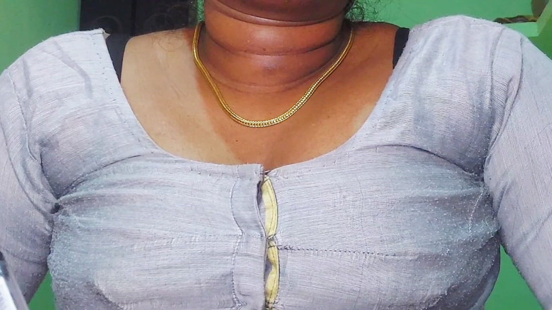 Desi Mohini: Zwager trok Bhabhi's saree uit en neukte haar harde aflevering 1