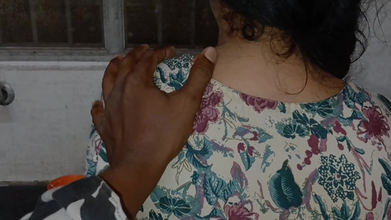 Apple Porn: Seks cowgirl melampau dengan devar bhabhi