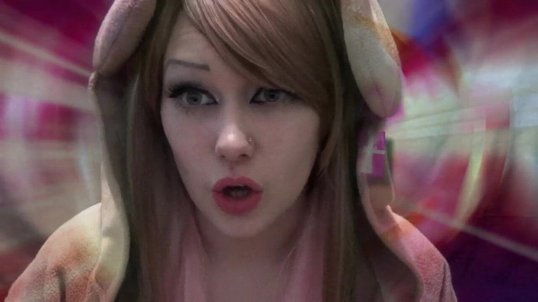 Goddess Misha Goldy: If you don't earn enough for my gifts you must...
