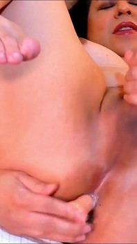 Tgirl Zoeydoll in Red Gets Horny and Cums