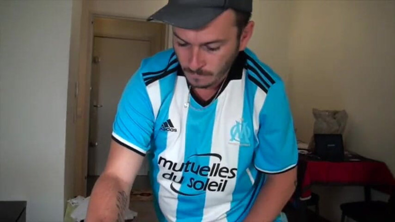 Gaybareback: Trampki fetysz z prostym w joggingu