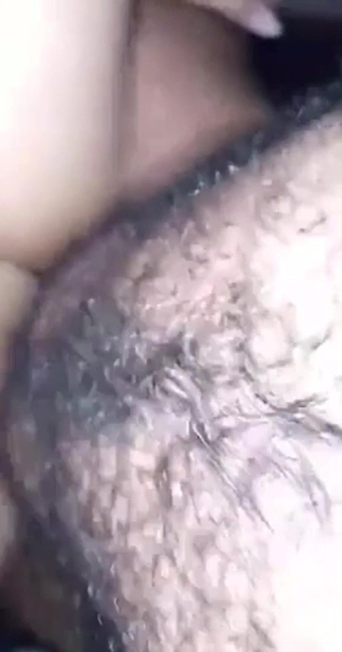 Parihema: Soție Pakistaneză Face Sex Cu Înregistrare De Acasă, Sex Viral