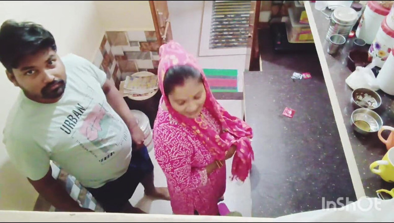 Cute brandy: Verwenden sie 10-Zoll-Drachen-kondom-sex mit heißer sexy ehefrau