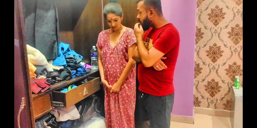 suchismitasarkar: Kamwali Bibi próbował kradzieży i został ukarany jebanie przez właściciela.