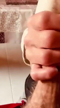 Soție excitată, matură sexy spaniolă, muie dimineața, și spermă în gură!!