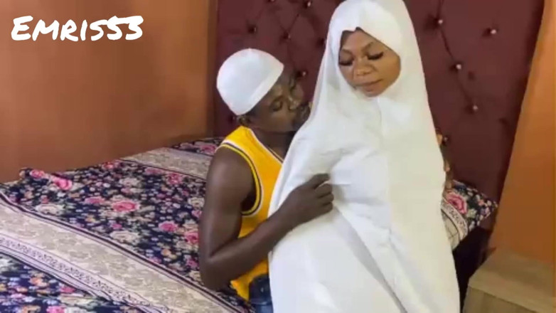 Emris53: hijaab randi raakshasi land se pyar karti hai