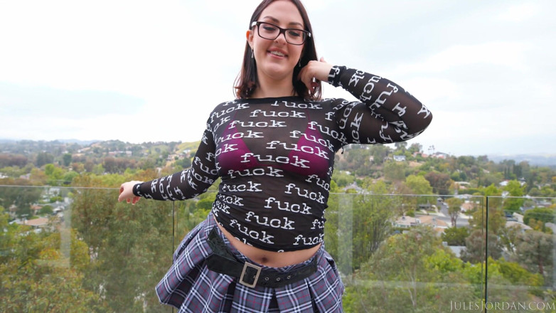 Jules Jordan: Lucy Lotus Gets DP’d for the First Time Her Big...