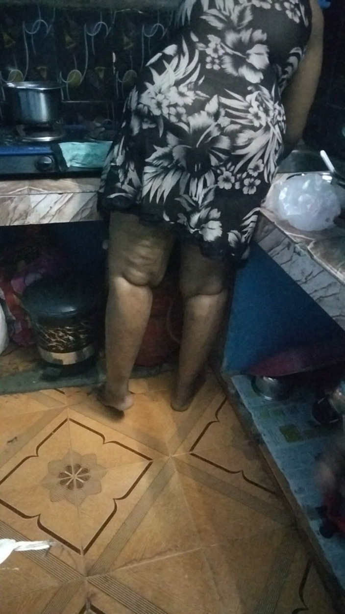 Priya aunty: Quente na cozinha