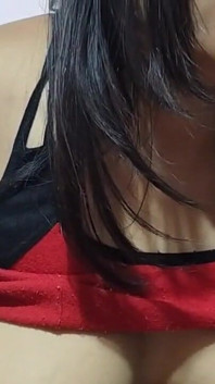 印度性感人妻视频通话性爱