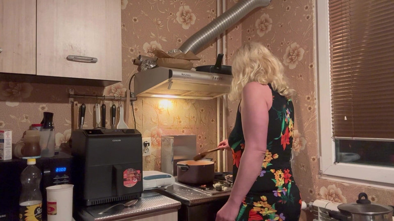 Putarankahotmilf: Nấu ăn sau thời gian dài tạm dừng