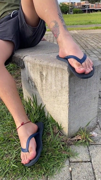 Besa La Planta De Mis Pies Como Si Fueran Tu Dios