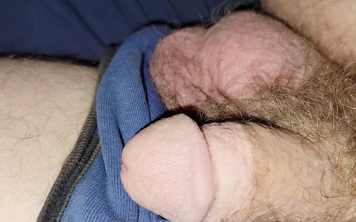 Fseanb: Masturbation with small cock.