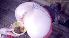 Argen Dana: Taza entera de gomas en mi culo