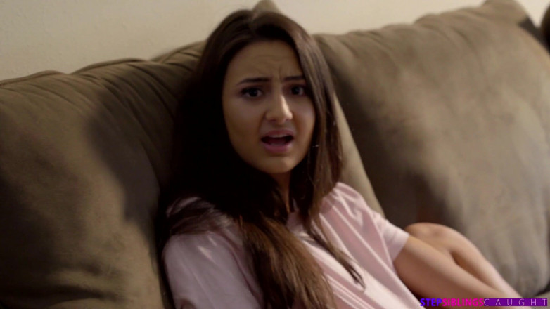 StepSiblings Caught: น้องสาวต่างมารดาเสร็จคารม - S7:e6