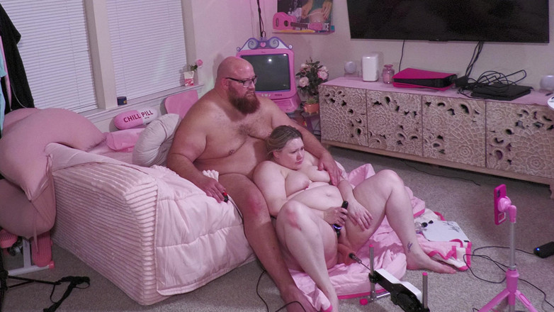 Piggy Rose: Piggy Rose es aceitada y mimada: parte 2 - el sexo