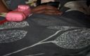 Babita Punjab: Wanita Punjabi lagi asik muasin memeknya pakai dildo