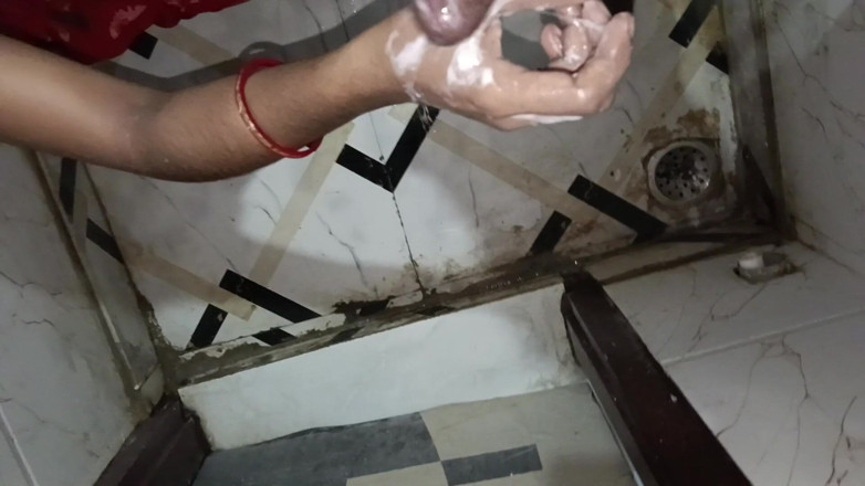 LateralChain349: Bhabhi Ji Shook penis nevlastního bratra tchýně a eyakulováno