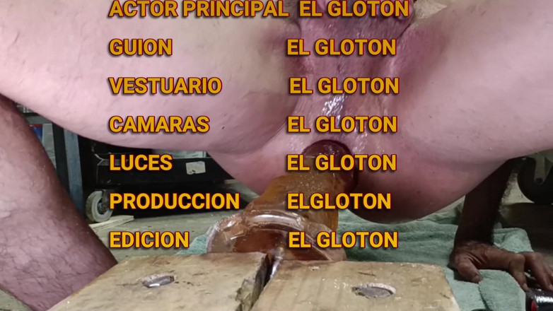 Elgloton: 애널 딜도를 깊이 삼키는 Wolvetter